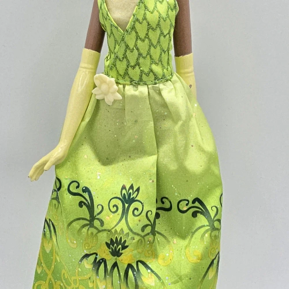 Disney Tiana Princess Royal Shimmer Princess & The Frog Doll (Hasbro 2015 - 11